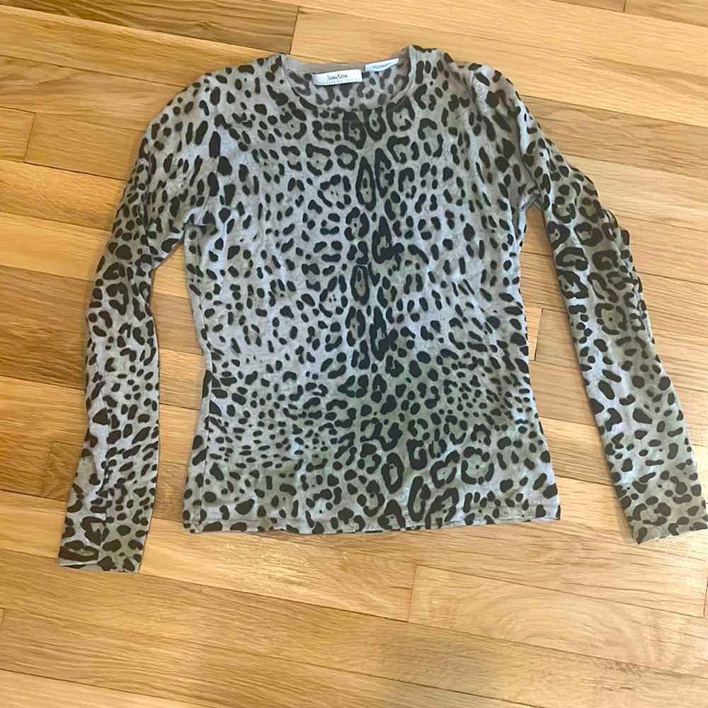 Neiman Marcus cashmere sweater